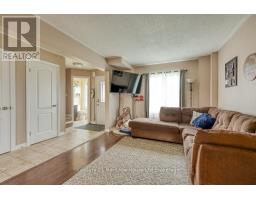 27 TOMPKINS COURT - 6