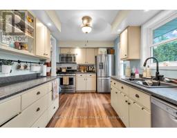 4 MAPLE LANE - 10
