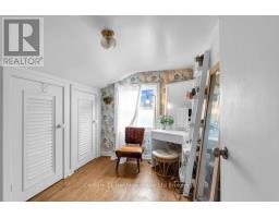 4 MAPLE LANE - 24