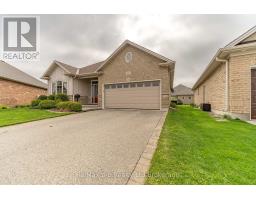 61 JONES CRESCENT - 2