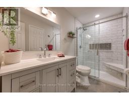 10 ROSSITER ROAD - 15