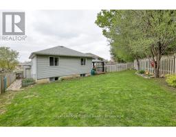 10 ROSSITER ROAD - 37