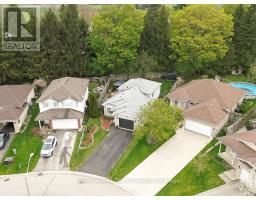 10 ROSSITER ROAD - 43