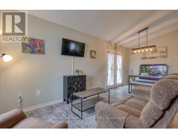 10 ROSSITER ROAD - 7