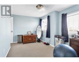 19A - 50 HOWE DRIVE - 20