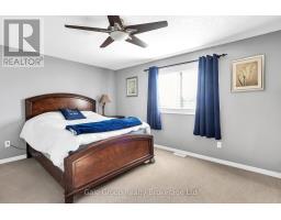 19A - 50 HOWE DRIVE - 22