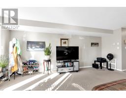 19A - 50 HOWE DRIVE - 26