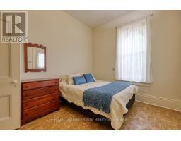 94 ROLPH STREET - 37
