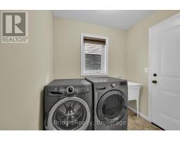 483 CHAMPLAIN AVENUE - 16