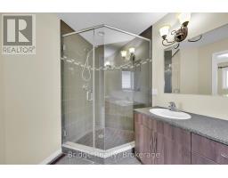483 CHAMPLAIN AVENUE - 23