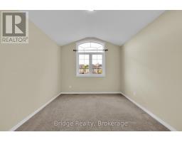 483 CHAMPLAIN AVENUE - 26