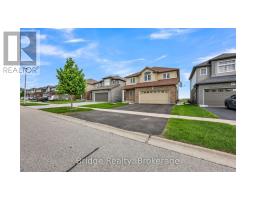 483 CHAMPLAIN AVENUE - 3