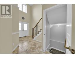 483 CHAMPLAIN AVENUE - 32