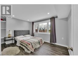 483 CHAMPLAIN AVENUE - 36