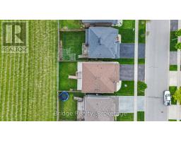 483 CHAMPLAIN AVENUE - 46