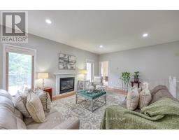 27 SHELTON DRIVE - 14