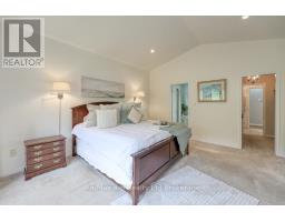 27 SHELTON DRIVE - 17