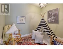 27 SHELTON DRIVE - 28