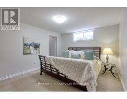 27 SHELTON DRIVE - 29