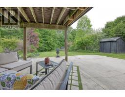 27 SHELTON DRIVE - 34