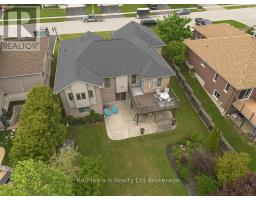 27 SHELTON DRIVE - 35