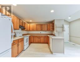 17 - 647 LANSDOWNE AVENUE - 13