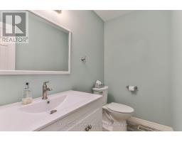 17 - 647 LANSDOWNE AVENUE - 18