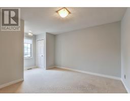 17 - 647 LANSDOWNE AVENUE - 27