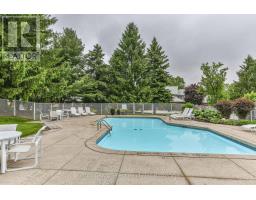 17 - 647 LANSDOWNE AVENUE - 44
