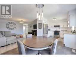 51 TRAILVIEW DRIVE - 15