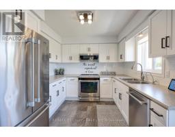 51 TRAILVIEW DRIVE - 17