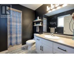 51 TRAILVIEW DRIVE - 26