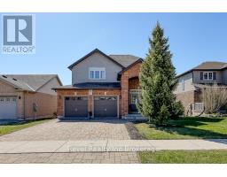 7 WOODHATCH CRESCENT - 1