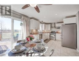 7 WOODHATCH CRESCENT - 12