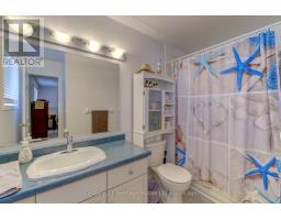 787 HUNTER S GATE CRESCENT - 32