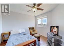 787 HUNTER S GATE CRESCENT - 33