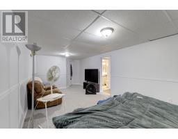 787 HUNTER S GATE CRESCENT - 44