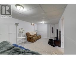 787 HUNTER S GATE CRESCENT - 45