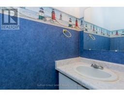 6 - 1135 NELLIS STREET - 9