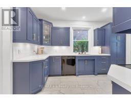 33 STANLEY STREET - 14