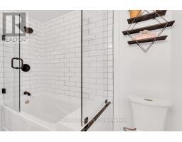33 STANLEY STREET - 21