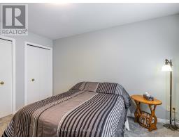 18 ORIOLE CRESCENT - 14