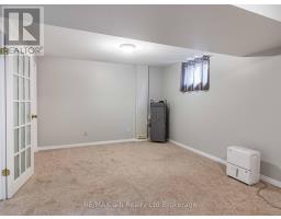 18 ORIOLE CRESCENT - 23