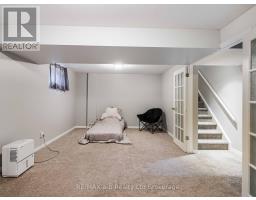 18 ORIOLE CRESCENT - 24