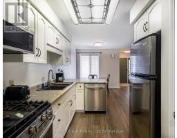 18 ORIOLE CRESCENT - 3