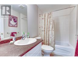 24 - 87 DONKER DRIVE - 23