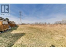 24 - 87 DONKER DRIVE - 30