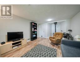 314 SHORT AVENUE - 35