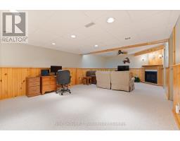 39 SOUTH DRIVE - 19
