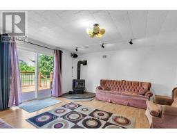 22 SECOND STREET - 3